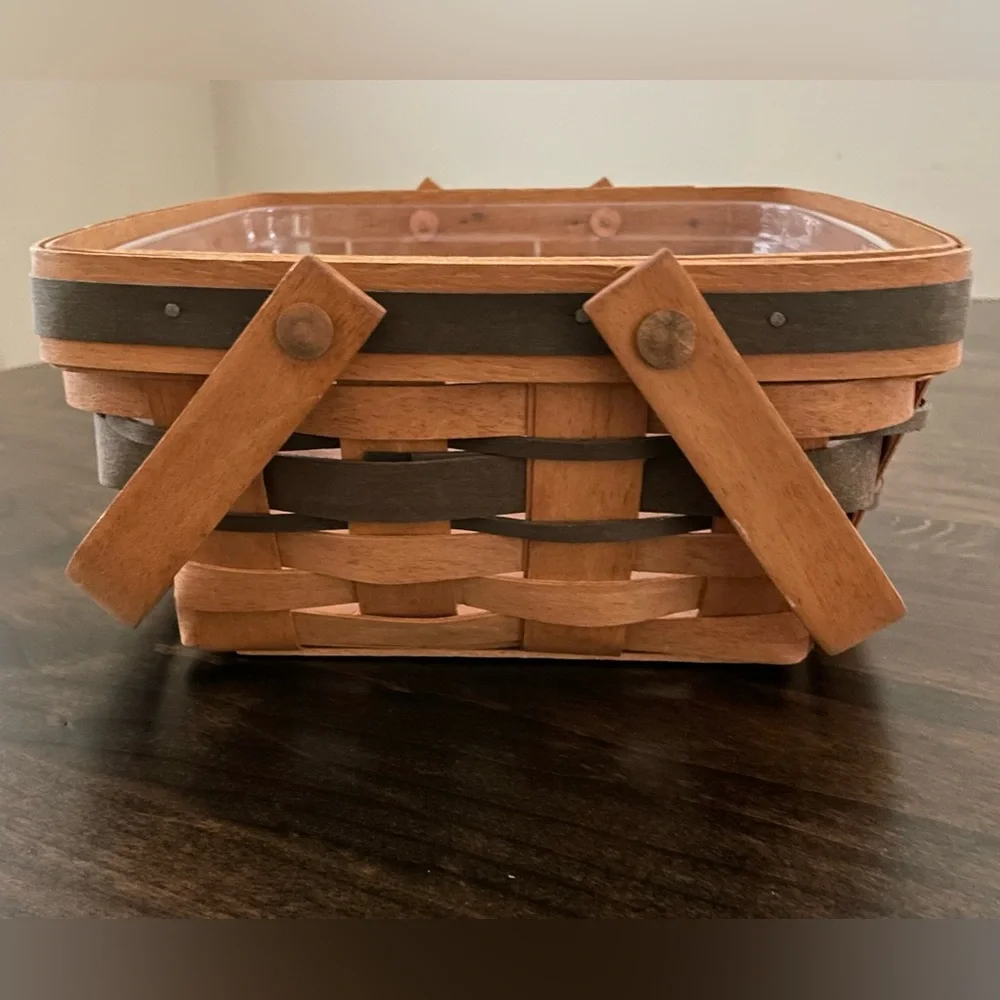 Longaberger Bayberry Basket- Christmas Collection 1993  Edition